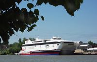 Picture of the 'Spirit of Ontario' fast ferry