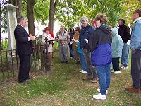 Picture of a tour group at the cemetary
