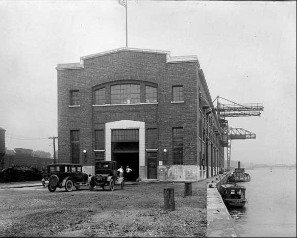 Picture of the Barge Canal terminal